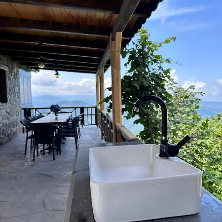 Vira Tas Konak Trabzon
